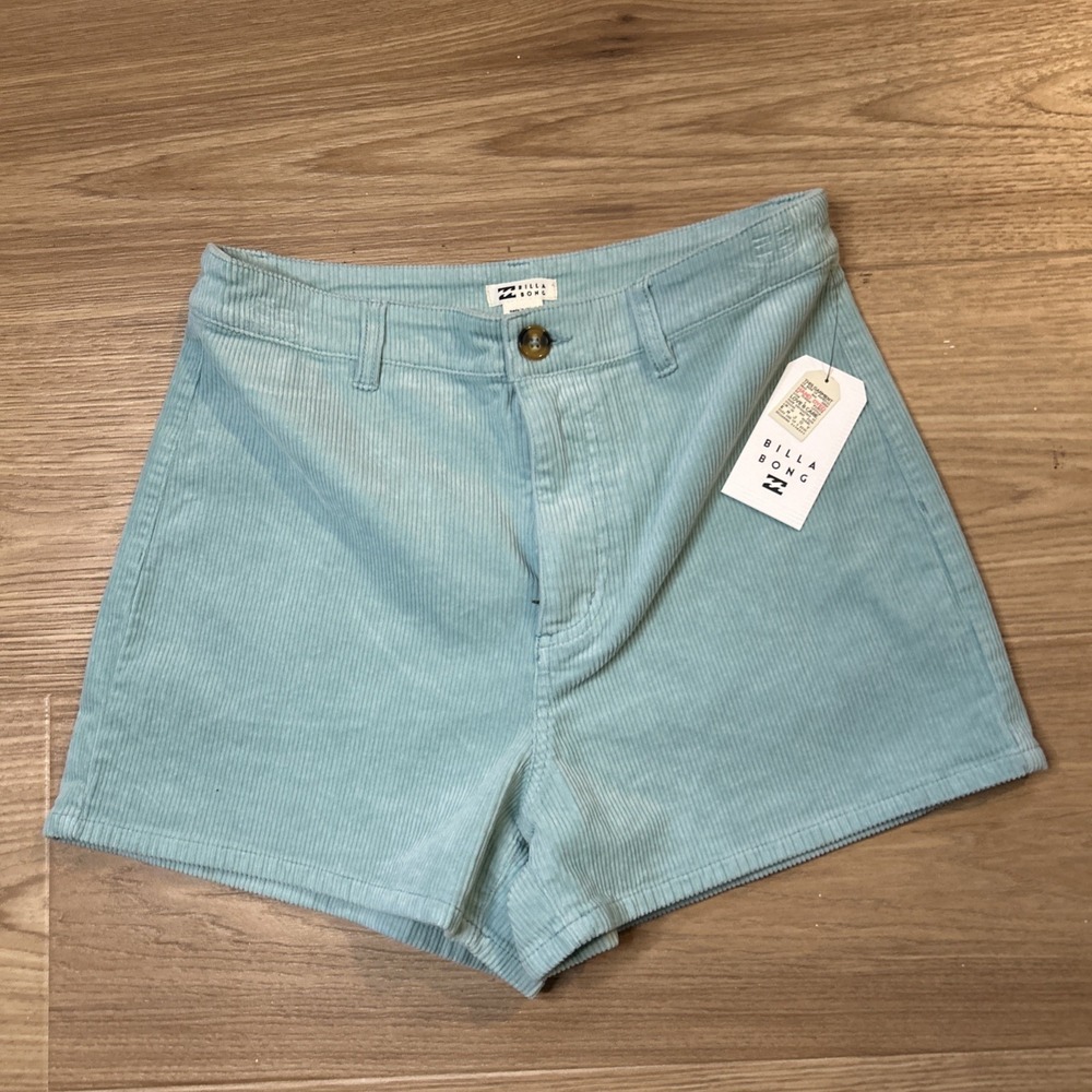 NEW Billabong Free Fall Corduroy Shorts 3" Womens Size 28  NWT $66 (048)